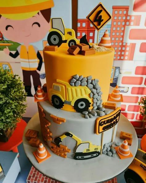 Digging Two Birthday Cake, Backhoe Cake Design, Construction Birthday Cake 2 Tier, Escavatore Birthday Cake, 4year Birthday Cake, Escavatore Cake, Construction Birthday Cake For Men, Escavatore Birthday Party, Construction Theme Birthday Party Cake