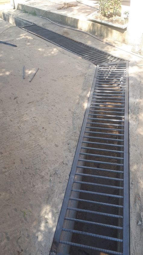 Culverts Ideas, Drainage Solutions Landscaping, Driveway Drain, Drainage Grates, Landscape Drainage, Backyard Drainage, Yard Drainage, House Renovation Projects, Trench Drain