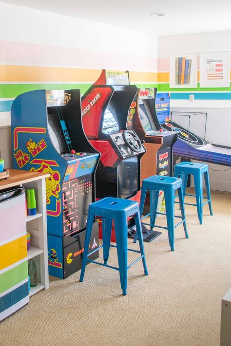 Small Game Rooms, Basement Games, Arcade Room, Basement Playroom, Game Room Basement, Game Room Family, Arcade Game Room, Small Games, Game Room Design