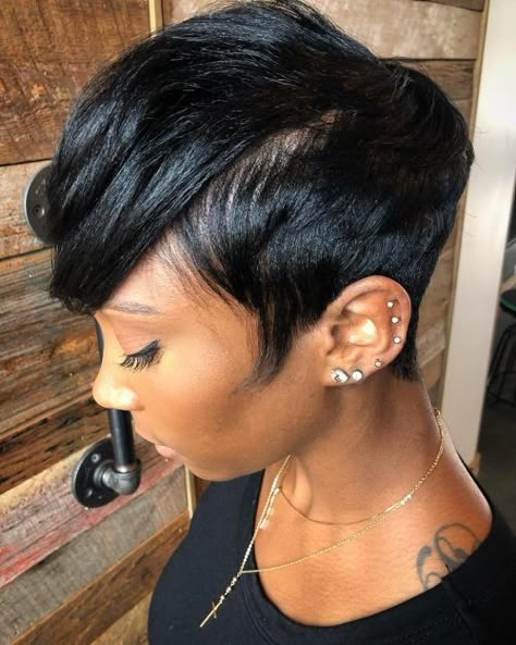 30 Hottest Short Hairstyles for Black Women for 2021 Hair Blowout, Black Hair Short, Black Hair Short Cuts, Short Black Hair, Hair Short Cuts, Short Sassy Hair, Sassy Hair, Pixie Styles, Penteado Cabelo Curto