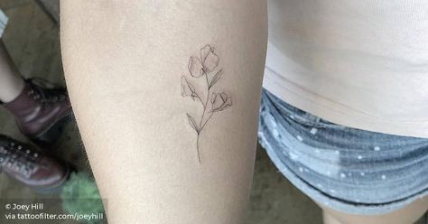 Pea Flower Tattoo, Sweet Pea Flower Tattoo, Sweet Pea Tattoo, Sweet Pea Flower, April Birth Flower, Sweet Pea Flowers, Inner Forearm, Pea Flower, Nature Flowers