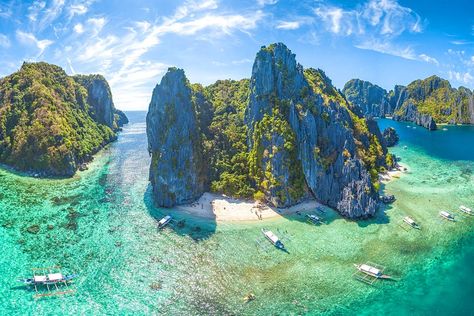 Palawan Island, Places In Usa, Puerto Princesa, Plane Ride, Remote Island, Places In The World, Island Hopping, Palawan, Beautiful Places In The World