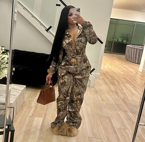 Camo Fits, Camouflage Jumpsuit, Sheer Jumpsuit, Chill Fashion, New Style Ideas, Fly Outfits, Outfit Botas, Hard Fits, Aesthetic Baddies