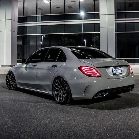 Mercedes C Class Amg, Chrysler 300 Custom, Honda Hatchback, Mercedes Benz Suv, Porsche Macan Gts, Mercedes C180, Mercedes Benz C180, Mercedes Benz World, Black Mercedes Benz