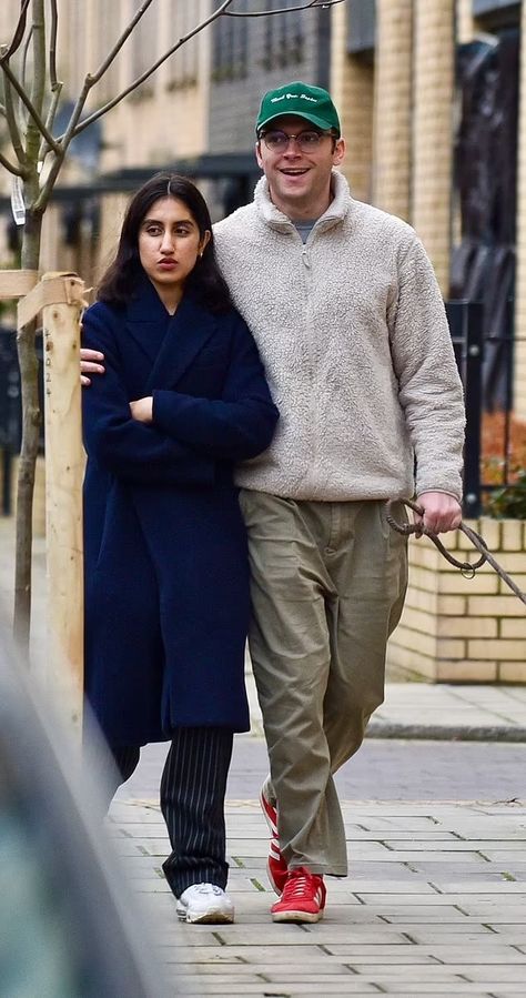 One Day stars with their REAL lovers: Ambika Mod snuggles up to boyfriend Andy Sellers on dog walk while Leo Woodall goes strong with actress girlfriend Meghann Fahy | Daily Mail Online Leo Woodall Ambika Mod, Ambika Mod, Leo Woodall, Meghann Fahy, Bathroom Remodel Pictures, Travel Essentials Men, Dog Walk, Look Alike, Dog Walking