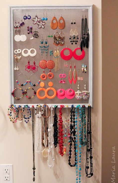 DIY Accesory Display - LOVE IT Room Divider Headband Display, Diy Jewelry Organizer Wall Display Ideas Earring Storage, Necklace Organizer Wall Amazon.com, Jewellery Storage, Jewelry Holder, Room Decoration, Jewellery Display, Wind Chimes, Room Ideas