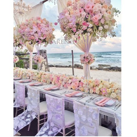 ~Beautiul Tablescape #karentran Karen Tran, Party Deco, Reception Centerpieces, Seaside Wedding, Salou, Glamorous Wedding, Wedding Tablescapes, Wedding Table Centerpieces, Dreamy Wedding