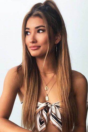 Summer Half Up Half Down Ponytail Trends You`ll Love ★ Straight Prom Hair, Platinum Hair Color, Pink Blonde Hair, Half Ponytail, Hair Blond, Real Hair Wigs, Straight Ponytail, Going Out Hairstyles, Frontal Hairstyles