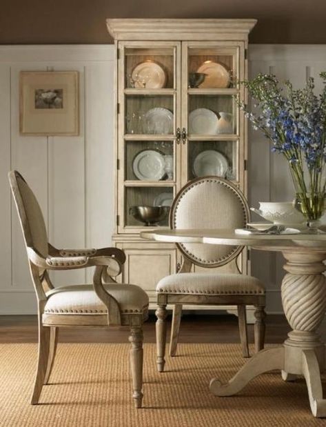 French Country Dining Room Furniture, Modern French Country Dining Room, French Country Dining Room Table, French Country Dining Room Decor, Country Dining Room, Florida Decorating, Dining Room Decorating Ideas, French Country Decorating Living Room, Dining Room Decorating