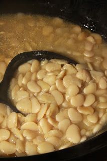 These simple 3 ingredient smokey lima beans are slow cooked all day in the Crock- Pot. You can serve them  as a side dish or they're hearty- and delicious- enough to be a meal on their own. Southern Lima Beans, Cooking Lima Beans, Beans Recipe Crockpot, Lima Bean Recipes, Butter Beans Recipe, Beans In Crockpot, Southern Recipes Soul Food, Lima Beans, Crockpot Dishes