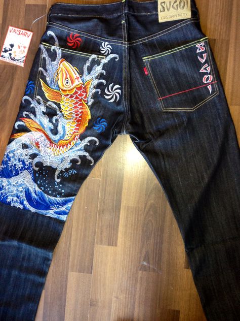 Sugoi Koi Fish Over Water Size 34 USD78 with EMS courier Sugoi Jeans, Koi Fish Outfit, Koi Fish Inspired Fashion, Koi Fish Embroidery Jeans, Koi Fish Clothes, Koi Fish Embroidery, Samurai Jeans, Shusui Koi Fish, Embroidery Fish