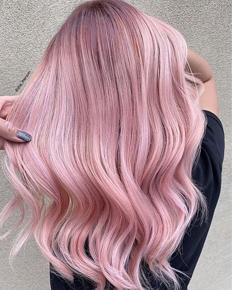 Bubble Gum Hair, Bubblegum Pink Hair, Guytang Mydentity, Bubble Gum Pink, Trendy Hair Color, Mermaid Hair, Bubblegum Pink, Fashion Colours, Bubble Gum