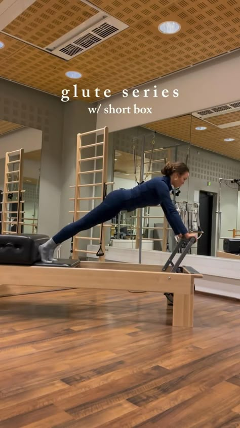 Pilates | pilates glutes | glutes workout | workout | healthy lifestyle | healthy life | wellness | pilates workout | reformer pilates | fitness | Pilates Glutes, Reformer Workout, Pilates Motivation, Pilates Ideas, Pilates Teacher Training, Reformer Exercises, Yoga Education, Workout Instagram, Pilates Poses