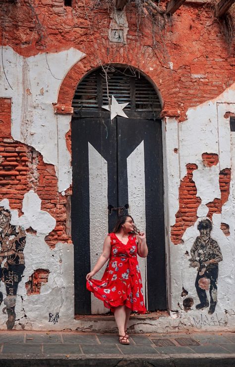 Old San Juan Photoshoot, Umbrella Street, Old San Juan, Flag Photo, White Flag, San Juan Puerto Rico, Grad Pics, Mexican Restaurant, Best Photo