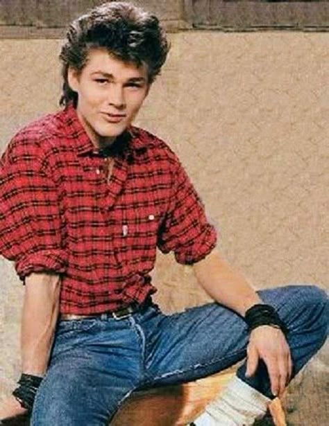 80 Singers, Mens Fashion 1980s, Fnaf Headcanons, 80s Outfits Men, Retro Outfits 80s Style, 80s Men Fashion, Morton Harket, 80s Aesthetic Outfits, 1980s Mens Fashion