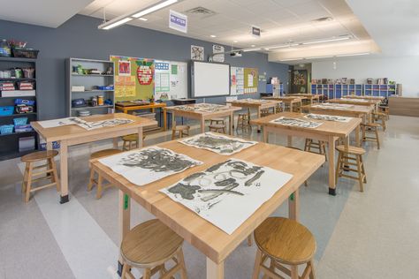 Ceiling Grid, School Interior, Public High School, Large Window, Creative Classroom, Classroom Design, Classroom Inspiration, House Remodel, The Ceiling