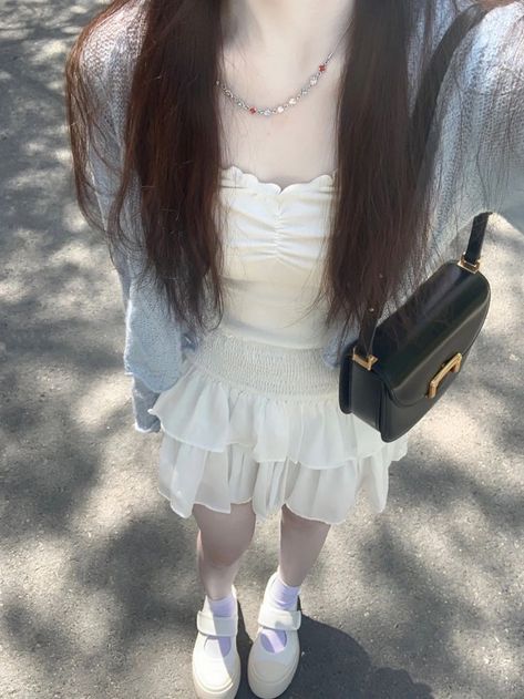 Shoujo Girl, 일본 패션, Selfie Inspo, Summer Stuff, Feminine Outfit, Really Cute Outfits, Girly Outfits, Korean Outfits, Casual Style Outfits