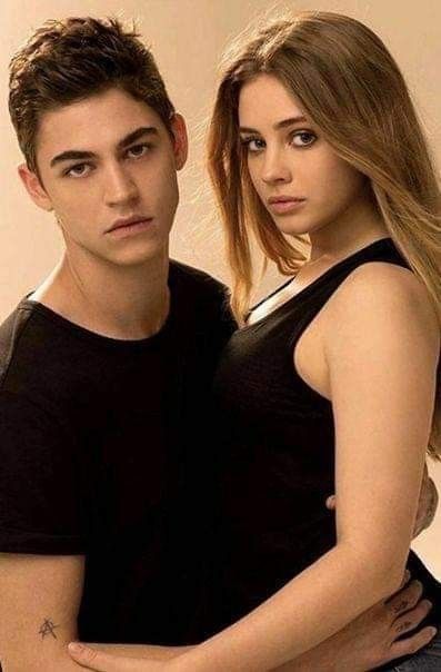 #hessa Hero Fiennes Tiffin Hardin, Hero Ft, Hot Hero, Josephine Langford, Hardin Scott, Novel Characters, Kissing Booth, After Movie, Famous Couples