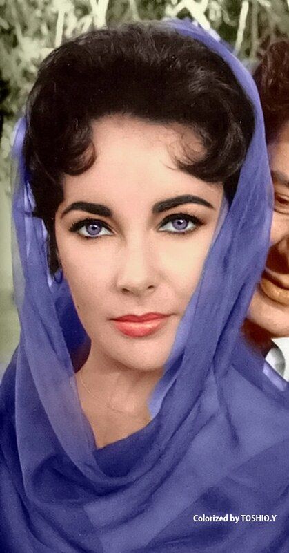 Elizabeth Taylor | from my tumblr blog | TOSHIO Y | Flickr Elizabeth Taylor Eyes, Klasik Hollywood, Edward Wilding, Liz Taylor, Violet Eyes, Hollywood Icons, Actrices Hollywood, Purple Eyes, Film Tv