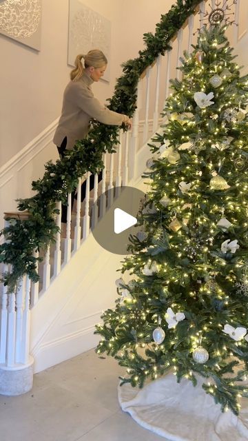 Becks Doyle on Instagram: "Just the table to go now and we are all set for the big day. My Christmas work party tonight, I’ve got lots of lovely things planned for my team and I can’t wait! Garland @balsamhilluk (pr) #garland #stairgarland #christmasgarland #garlands #staircase #hallwaydecor #hallwayinspo #christmas2023 #christmashome #christmashomedecor #christmashome #christmasmood #christmastree #christmastime #christmasdecorations" Christmas Garland On Staircase, Christmas Decor Staircase, Garland On Staircase Christmas, Stairway Decorating Christmas, Garland Stairs, Staircase Christmas Decor, Stairway Garland, Christmas Work Party, Banister Garland