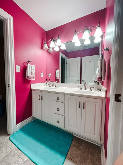 Bright Pink Bathroom, Fuchsia Bathroom, Magenta Bathroom Vanity, Magenta Bathroom, Dark Pink Bathroom, Bright Bathroom Colors, Bright Bathroom Paint Colors, Hot Pink Kids Bathroom, Neon Pink Bathroom Aesthetic