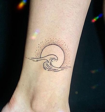 Wave And Sun Tattoo Simple, Sun Waves Tattoo, Sun And Wave Tattoo Simple, Sun And Water Tattoo, Sun And Waves Tattoo, Sun And Ocean Tattoo, Beach Tats, Sun And Wave Tattoo, Wave And Sun Tattoo