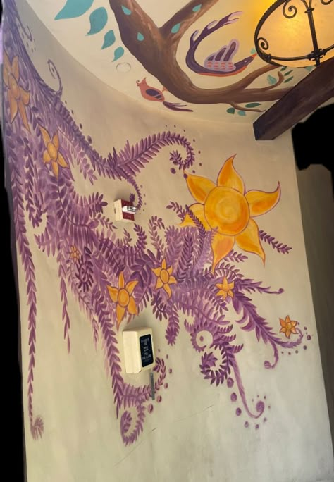 Tangled Bedroom, Tangled Room, Rapunzel Room, Tangled Aesthetic, Tangled Painting, Tangled 2010, Disney Room Decor, Disney Rooms, Rapunzel Tangled