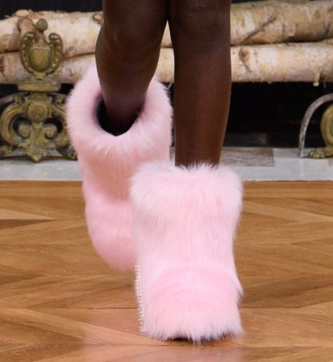 Pink fluffy boots 2023 Boots, Feng Chen Wang, Fluffy Boots, Fluffy Shoes, Fuzzy Boots, Pink Boots, Pink Fur, Faux Fur Boots, Pink Girly Things