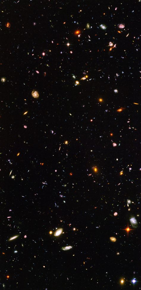 Galaxy Hubble Telescope, Universe Real Pictures, Pic Of Universe, Real Space Pictures, Real Outer Space Photos, Hubble Images Wallpaper, Nasa Images Galaxies, High Resolution Space Images, Nasa Pictures Hubble Space Telescope