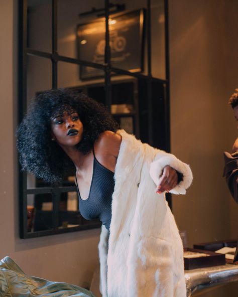 LEAH : Photo Nola Darling, Dark Skin Women, Black Is Beautiful, Beautiful Black Women, Beautiful Hair, Hair Inspiration, Beautiful People, Black Fashion, A Man