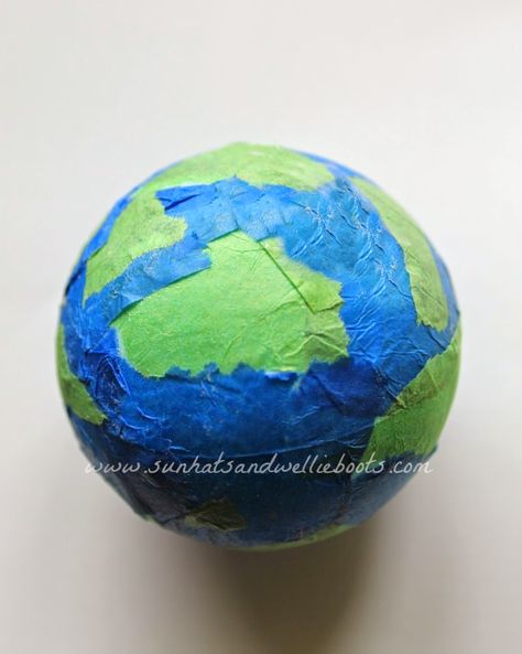 Sun Hats & Wellie Boots: Simple Quick & Easy Models of the Sun, Moon & Earth for Kids to Make Worms Preschool, Earth For Kids, Preschool Science Experiments, Recycle Project, Sun Moon Earth, Wellie Boots, Planet Model, Moon And Earth, Grade 3 Science