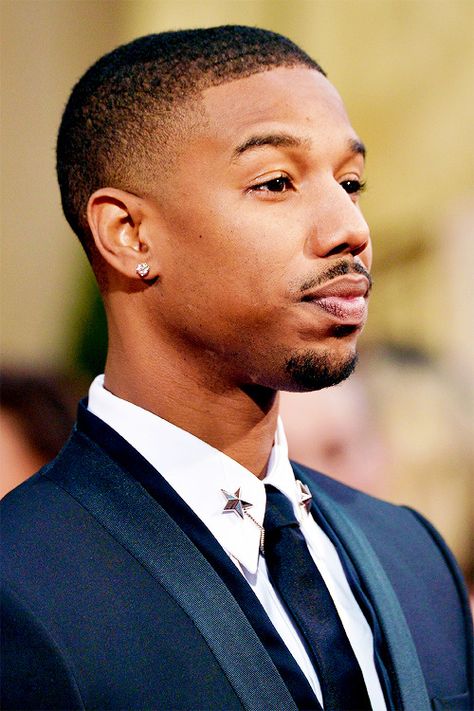 Black Buzz Cut Man, Keith Powers Haircut, Michael B Jordan Haircut, Low Haircut Black Men, Buzz Cut Men Black, Hair Cuts For Men Short, Buzz Cut Black Man, Fresh Haircuts For Men, Black Man Haircut