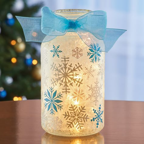 Fairy Lights In A Jar, Mason Jar Christmas Gifts, Crafts With Glass Jars, Affordable Christmas Decorations, Christmas Arts And Crafts, Unique Christmas Decorations, Christmas Mason Jars, Mason Jar Crafts Diy, Mason Jar Gifts