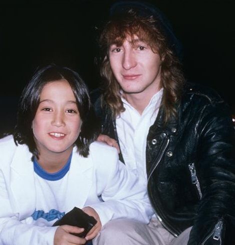 ♡♥Sean Lennon with Julian Lennon - click on pic to see a larger pic♥♡ Beatles Kids, Kemp Muhl, The Beatles 1, John Lennon Yoko Ono, Beatles Girl, Sean Lennon, John Lennon And Yoko, Julian Lennon, Beatles Photos