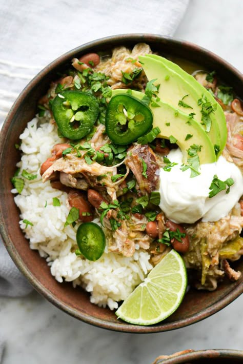 Pork Chili Verde Recipe, Slow Cooker Chili Verde, Pork Chili Verde, Pork Verde, Pork Chile Verde, Chili Verde Recipe, Chili Verde Pork, Fed And Fit, Pork Chili