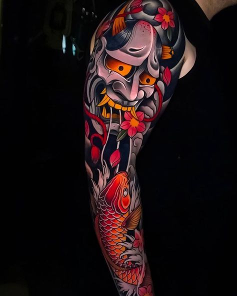 Samurai Tattoo Color, Japanese Tattoo Sleeve, Traditional Japanese Tattoo Sleeve, Masque Hannya, Japanese Leg Tattoo, Koi Tattoo Sleeve, Arm Tattoos Drawing, Mangas Tattoo, Japanese Tattoos For Men