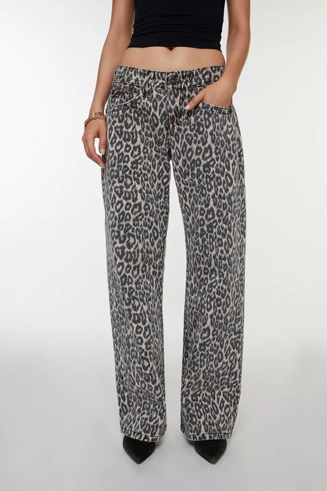 BDG Kayla Low Rider Low-Rise Jean | Urban Outfitters Lily Chee Jeans, Dickies Leopard, Utah Outfits, Cheetah Style, Leopard Print Outfits, Low Waisted Jeans, Low Rise Jean, Leopard Print Jeans, Leopard Print Pants