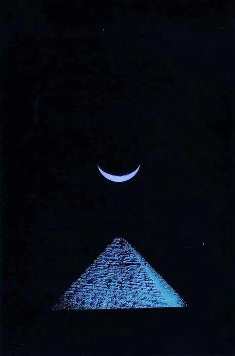 Pyramid moon Whats Wallpaper, Ancient Egypt Art, Egypt Art, Egyptian Mythology, Beautiful Moon, Arabian Nights, Moon Knight, Beautiful Photos Of Nature, Egyptian Art