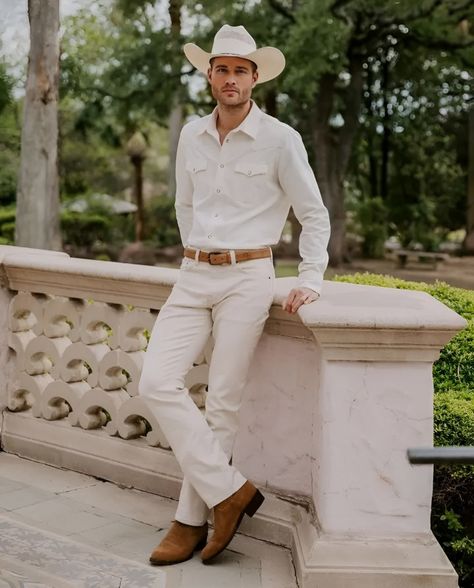 Mexican Cowboy Outfit, Cowboy Hat Outfit Men, Cowboy Men Outfit, Country Outfits Men, Cowboy Outfit Men, Cowboy Outfit For Men, Mens Formal Outfits, Cowboy Men, White Cowboy Hat