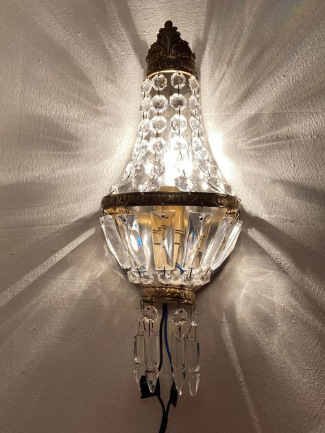 Sconces Fireplace, Crystal Wall Lighting, Crystal Wall Sconces, Wall Mounted Lamps, Antique Chandelier, Crystal Wall, Beautiful Chandelier, Crystal Prisms, Empire Style