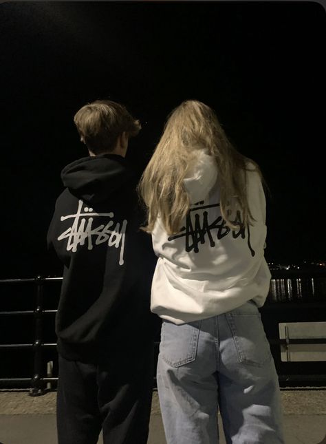 Stussy Couple, Stüssy Hoodie, Stussy Hoodie, Couple Fits, Winter Fits, Couple Outfits, 가을 패션, Cute Fits, Cute Couple Pictures