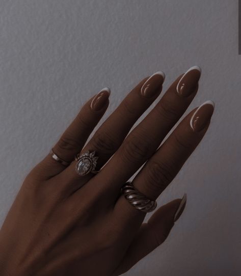 Brown Nails Black Women, Beige Nail Art, Black Acrylic Nail Designs, Earthy Girl, Brown Nails Design, Outfits Female, Black Acrylic Nails, Beige Nails, Cute Acrylic Nail Designs