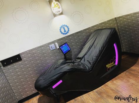 I LOVE the Hydro-Massagers at Planet Fitness! They are the perfect ending to a brutal full body workout!! #AD #PlanetFitness #PFambassador #PFperks PlanetFitnessPerks Planet Fitness Tanning Bed, Weight Chart For Men, Planet Fitness Gym, Lion Diet, Fitness Marshall, Jawline Exercise, Aquatic Therapy, My Planet, Card Workout