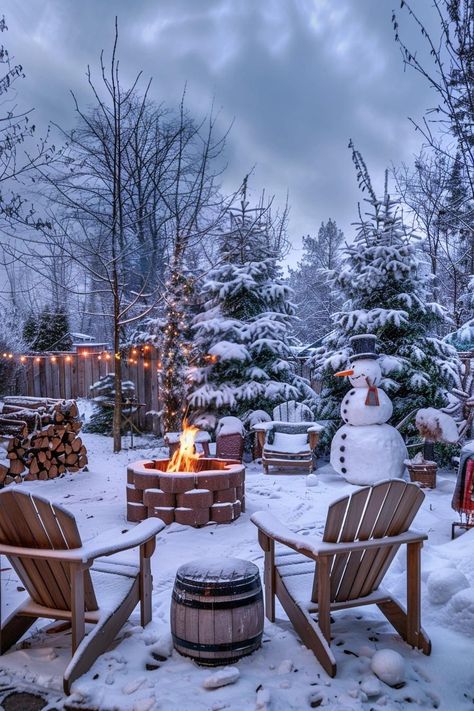 Creating a Backyard Winter Wonderland: Seasonal Decor Ideas Winter Yard Ideas, Winter Deck Decorating Ideas, Winter Wonderland Backyard, Winter Wonderland Outdoor Decorations, Winter Outside Decor, Winter Patio Ideas Cold Weather, Winter Backyard Ideas, Winter Patio Ideas, Backyard Winter Wonderland