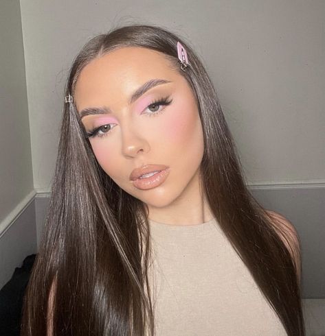 Matte Glam Makeup, Soft Pink Glam, Baby Pink Makeup, Makeup Inspiration Glam, Sultry Makeup, Pink Eye Makeup, Valentines Makeup, Glam Makeup Look, Dope Makeup