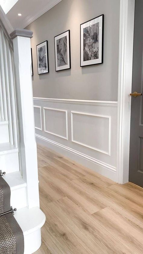 Transform your boring walls with these beautiful wainscoting ideas! Whether you're drawn to classic paneling or modern designs, discover how wainscoting can add architectural interest to any room. #WainscotingIdeas #HomeDecor #DIYDesign Wainscoting Ideas, Narrow Hallway Decorating, Home Hall Design, تصميم للمنزل العصري, Hallway Designs, Hallway Design, Hall Decor, Hall Design, Home Entrance Decor