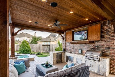 Patio Tv, Patio Entertaining, Covered Patio Design, Living Pool, Outdoor Covered Patio, Patio Grill, Patio Fireplace, Outdoor Kitchen Patio, Budget Patio