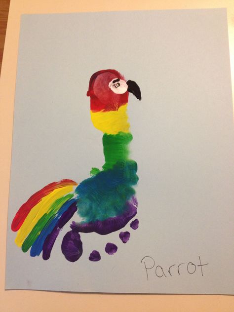 Parrot footprint art Parrot Handprint Bird Craft, Parrot Footprint, Baby Art Activities, Parrot Craft, Children Writing, Infant Art, Baby Footprint Art, Hawaiian Crafts