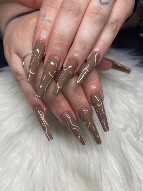 Jan Nails, Nail Art Brown, Nude Nail Art, Silhouette Nails, Body Nails, Jean Ideas, Brown Nail Art, Silhouette Outline, Body Outline