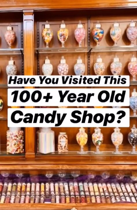 French Candy Shop, Old Time Candy Shop, Old Fashion Candy Shop, Candy Shop Interior Design, Old Fashioned Candy Store, Candy Stores, Old Fashioned Candy Shop, Candy Display Ideas, Vintage Candy Shop